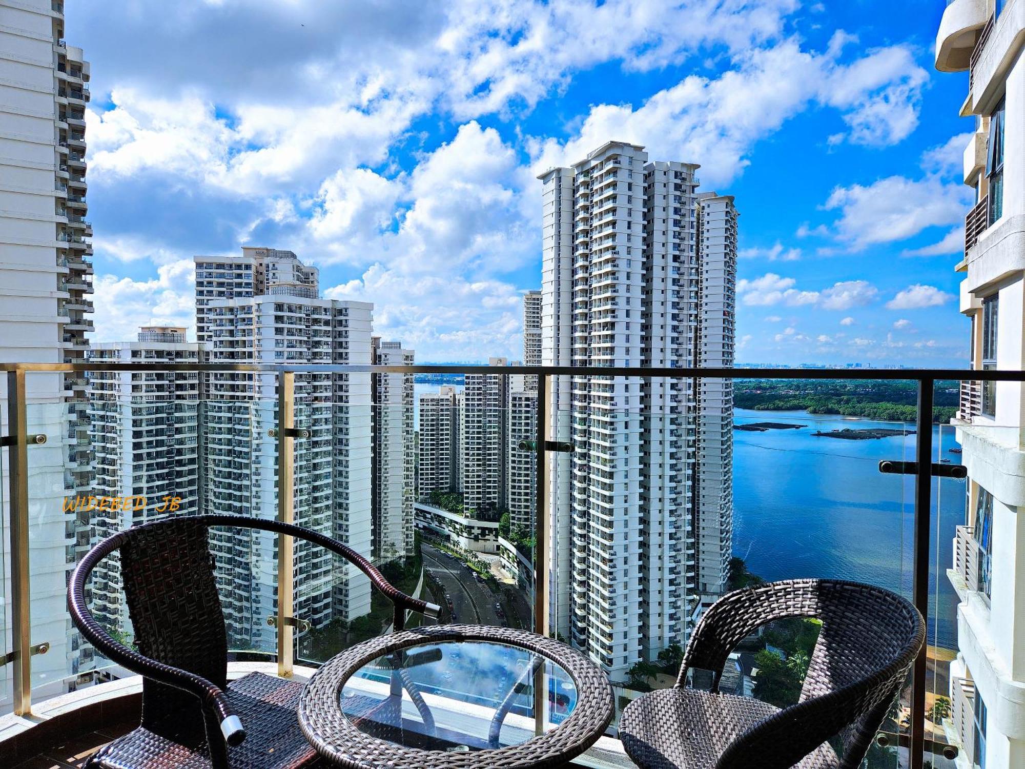 Отель Country Garden Danga Bay By Widebed Jb Джохор-Бару Экстерьер фото